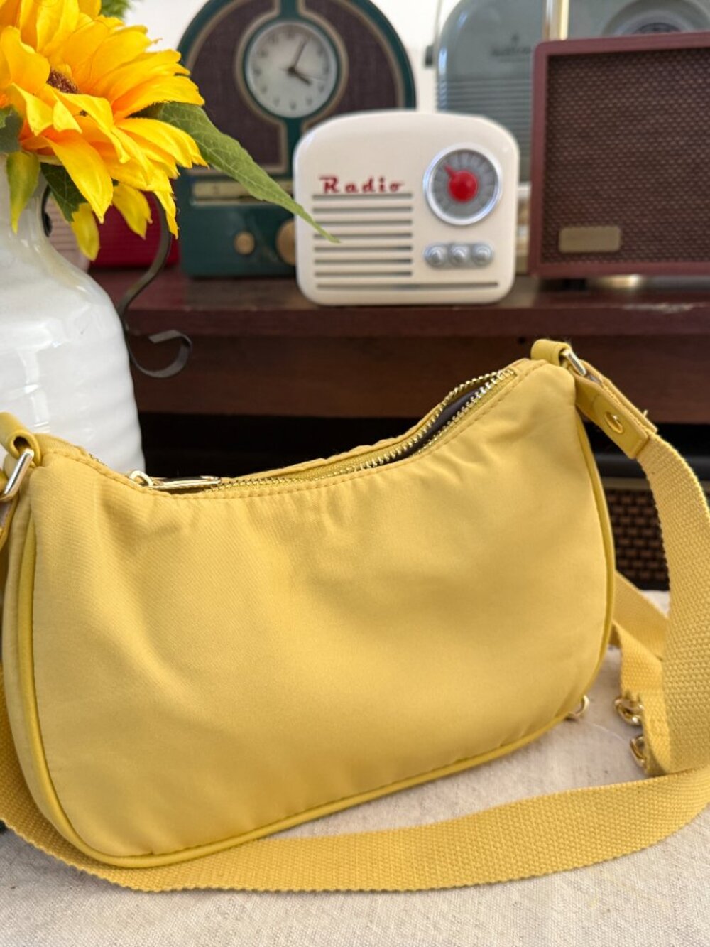 NWT Wild Fable Yellow 3-in-1 Shoulder Crossbody Bag With Coin Pouch - Picture 3 of 4